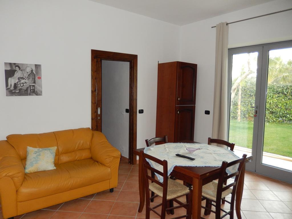 Villa Casole Short Lets Copertino Ruang foto